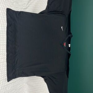 XXL Nike hockey jersey. Brand new never worn, perfect condition.